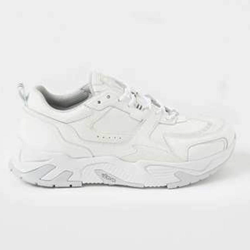 Ikemen best men foundation_best sneaker 2021_16.jpg (138 KB)